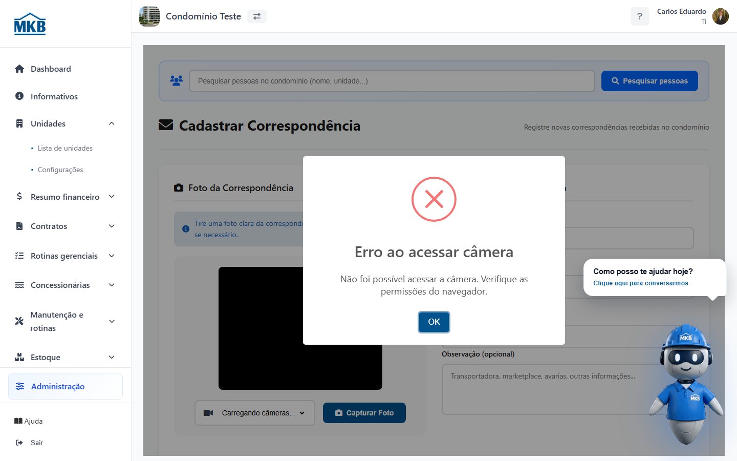 Cadastro de correspondência no computador.
